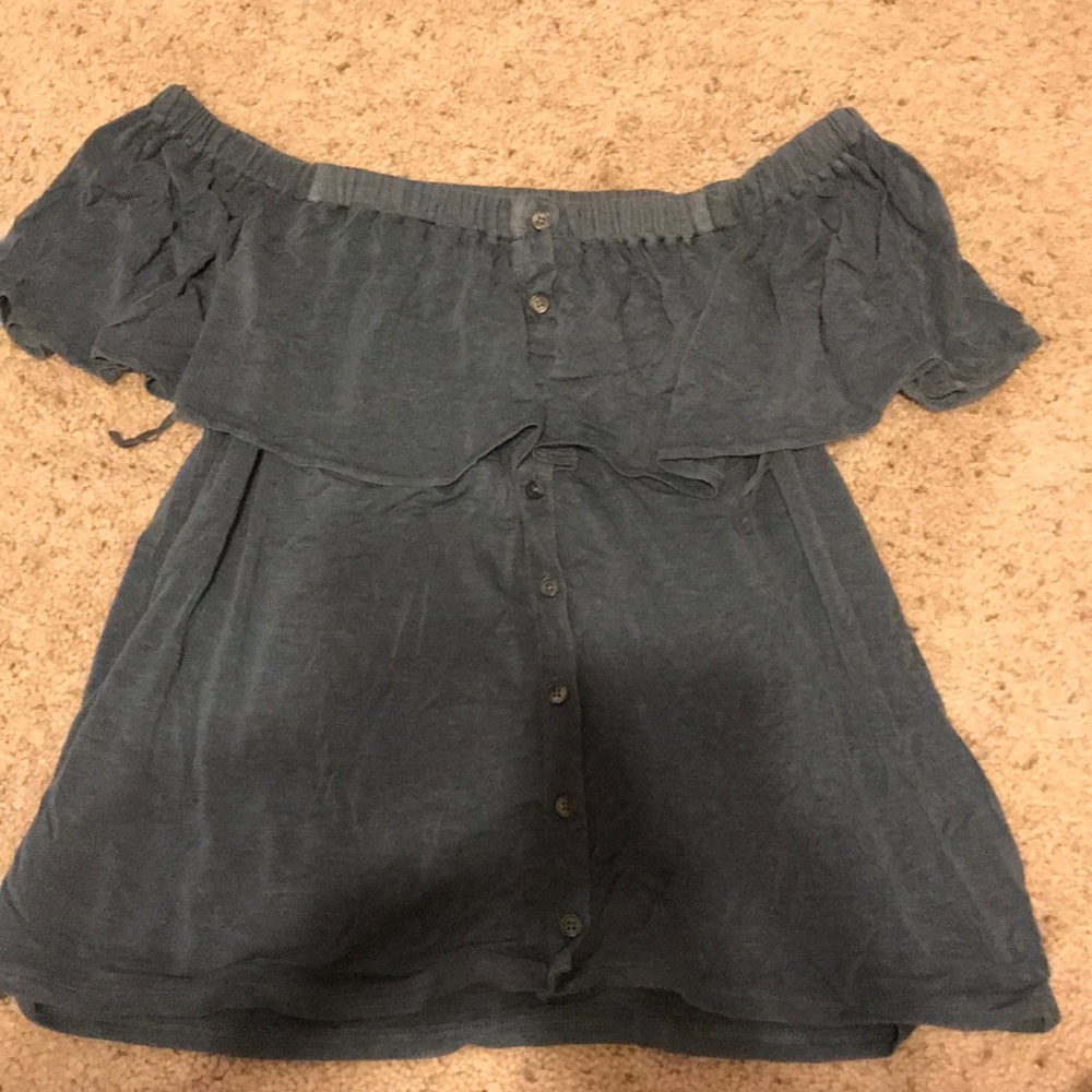 American eagle off the shoulder top